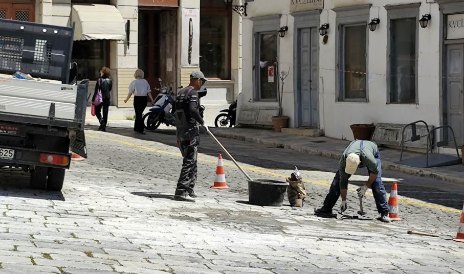 πλακόστρωτα