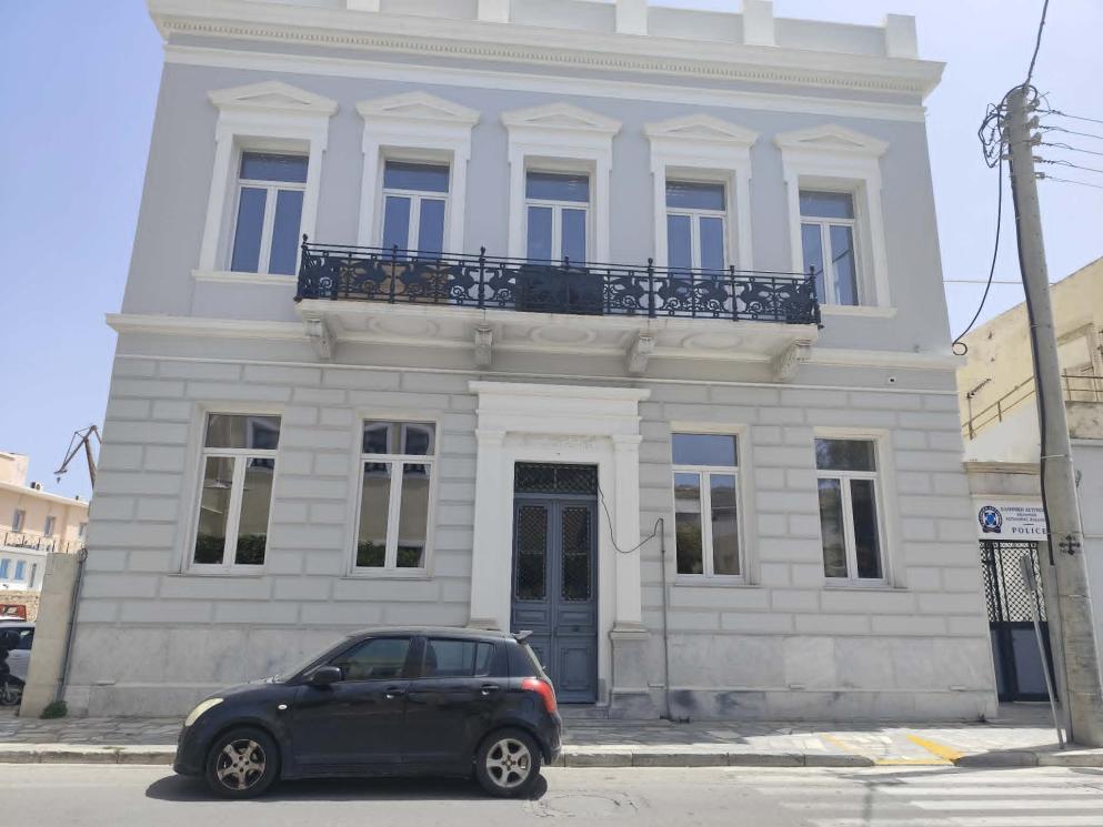 Σε νέα στέγη το Αστυνομικό Τμήμα Ερμούπολης και η περιφερειακή αστυνομική διοίκηση Ν. Αιγαίου 