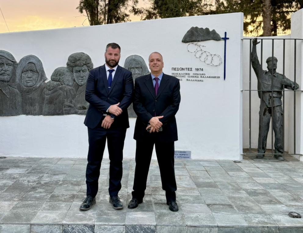 Η Σύρος στο πλευρό της Μόρφου: Επίσκεψη δημοτικής αντιπροσωπείας στην Κύπρο