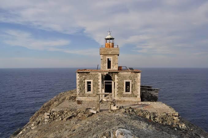 Περνάει σε μελέτη η αποκατάσταση του Φάρου Λιβάδας 