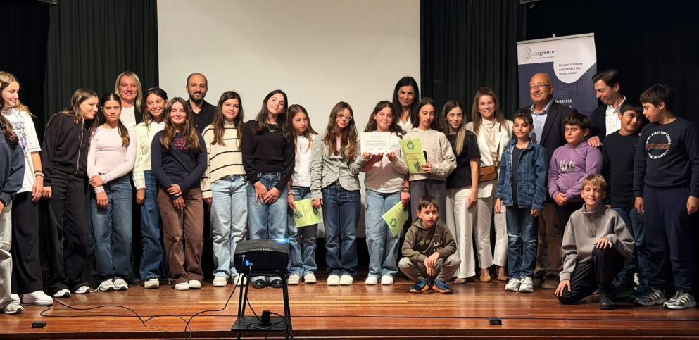 Η ανακύκλωση κερδίζει έδαφος στη Σαντορίνη