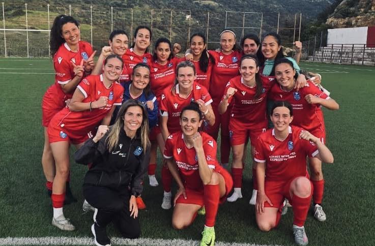 Α.Ε. Μυκόνου γυναικών 