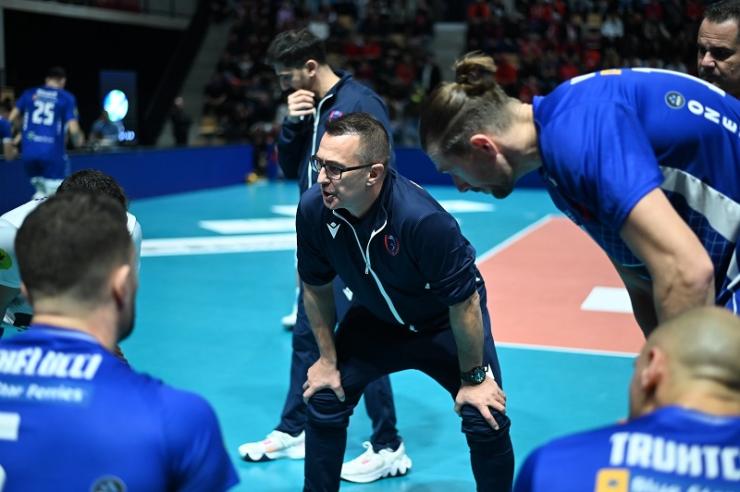 Παραμένει στη Volley League o Φοίνικας Σύρου 