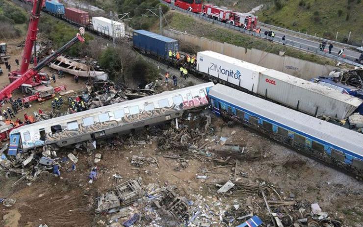 Τέμπη: Το Δημόσιο δεν θα ασκεί ένδικα μέσα για αποζημιώσεις