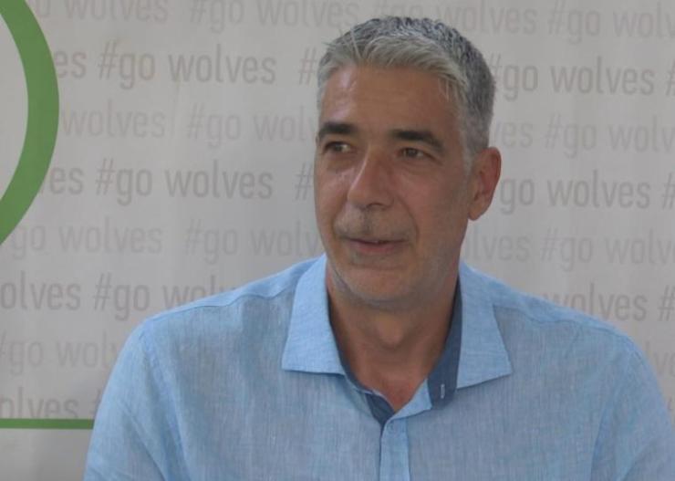 Νέος προπονητής του Φοίνικα Σύρου ο Άκης Χατζηαντωνίου