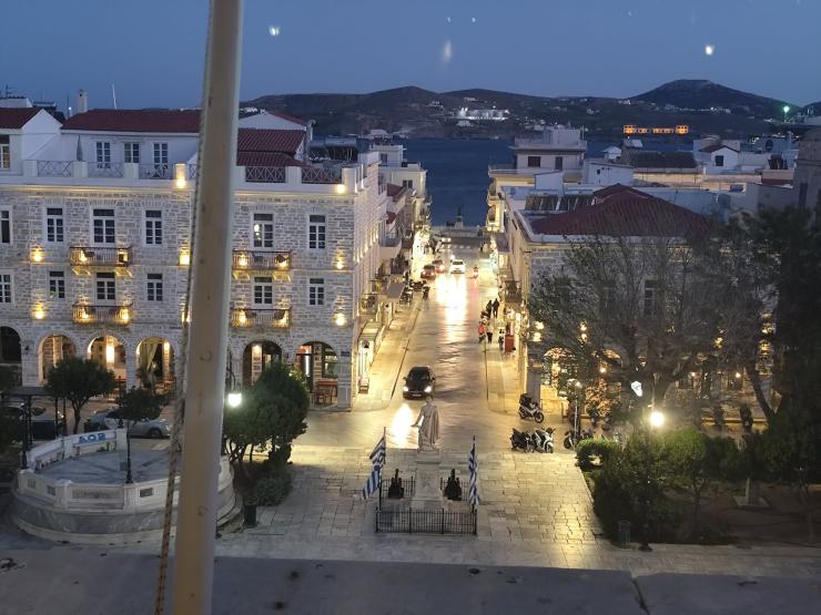 Παραμένει ως “Ελευθερίου Βενιζέλου” ο κεντρικός δρόμος 