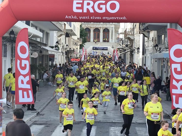 Περιφερειακό Τμήμα ΕΕΣ Σύρου: Συνέδραμε εθελοντικά το Run Greeece