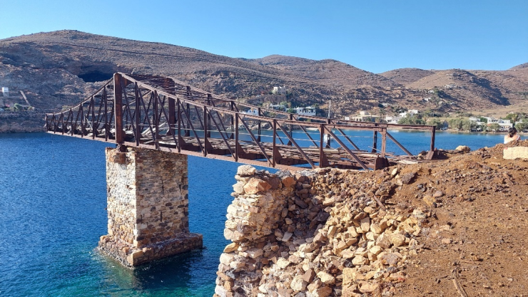 Το μεταλλευτικό τοπίο της Σερίφου στο προσκήνιο
