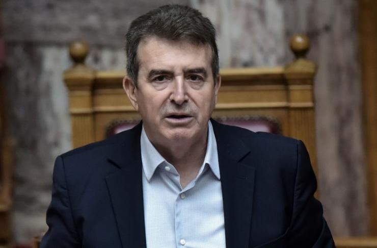 Χρυσοχοΐδης: Έρχεται νομοθεσία για τα ηλεκτρικά πατίνια 