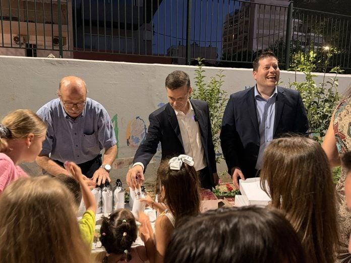 Δήμος Αθηναίων, μαθητές και εκπαιδευτικοί «μεταμορφώνουν» τις σχολικές αυλές