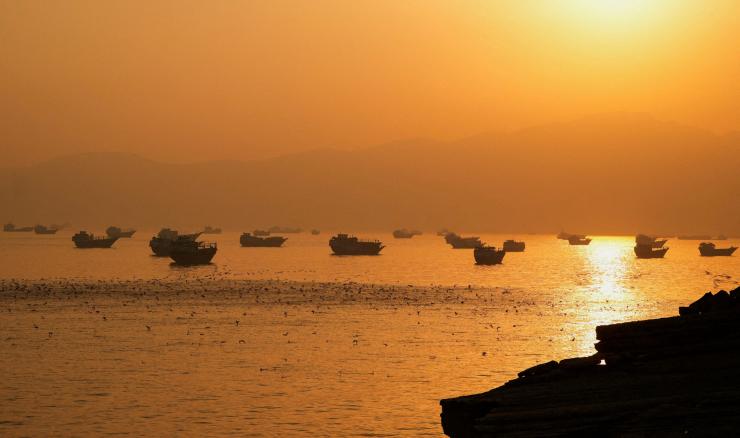Η Τεχεράνη έκλεισε ξανά τα Στενά του Ορμούζ λόγω των ισραηλινών επιθέσεων στον Λίβανο