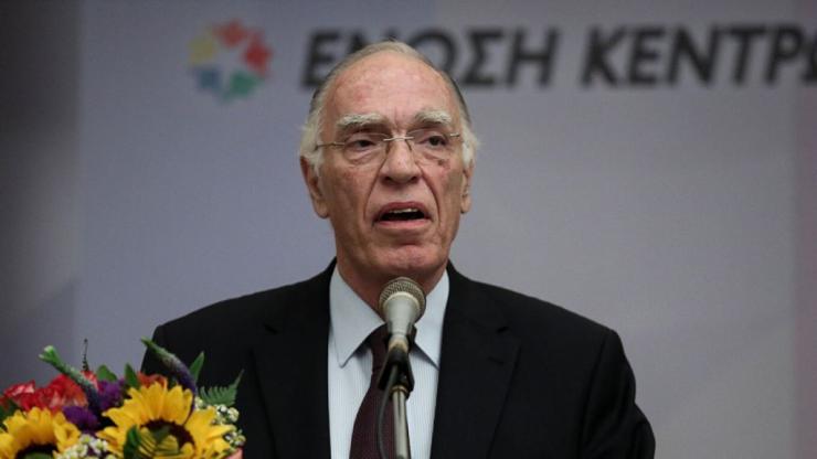Πέθανε ο Βασίλης Λεβέντης σε ηλικία 75 ετών