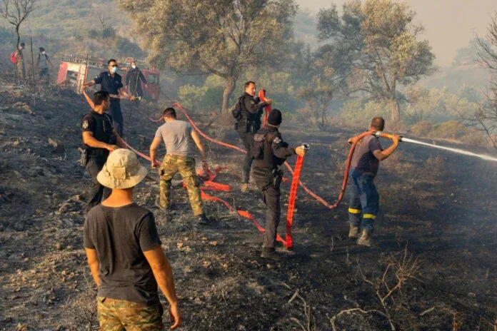 Εθελοντικές οργανώσεις Πολιτικής Προστασίας: Σε ΦΕΚ η διαδικασία ενίσχυσης σε υλικά, εξοπλισμό, επιδότηση