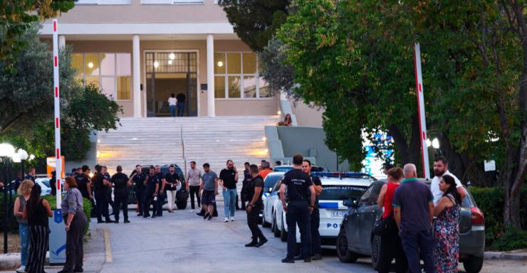 Νεκρή μία 90χρονη από τη φωτιά στο Σισμανόγλειο νοσοκομείο