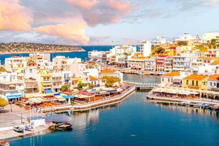 “Αντάρτικο” Δήμων στα νησιά για την εκτός σχεδίου δόμηση