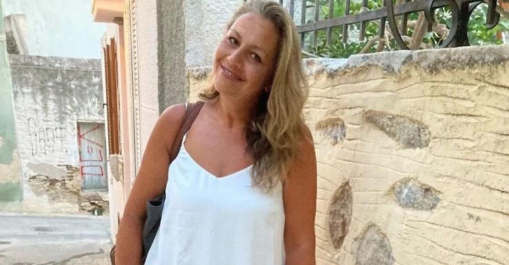 “Ένα τσίμπημα από τσιμπούρι άλλαξε τη ζωή μου”: 51χρονη έπεσε σε κώμα μετά τις διακοπές στη Σύρο