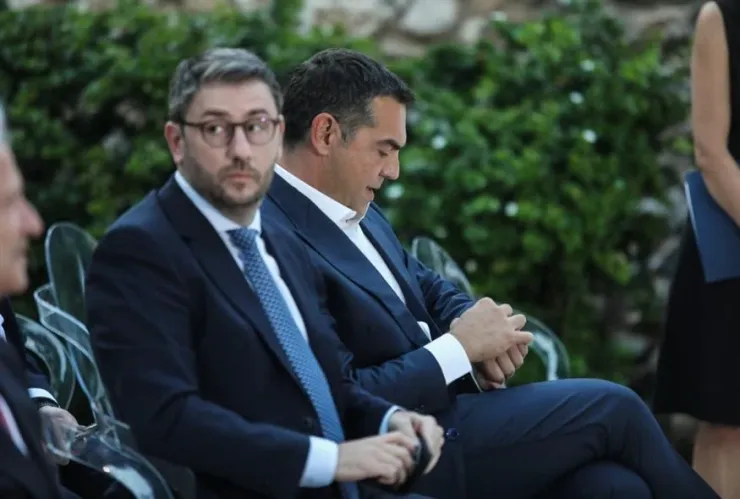 Το παζλ των μεταγραφών στην κεντροαριστερά: Ποιοι αλλάζουν κόμμα και πώς διαμορφώνεται το τοπίο