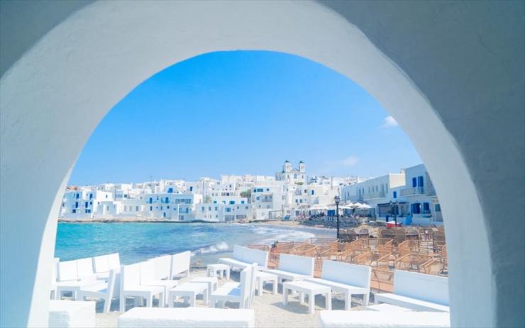 Από την Αίγινα μέχρι την Πάρο: Αυτά ήταν τα νησιά που ψήφισαν οι ταξιδιώτες το καλοκαίρι του 2026
