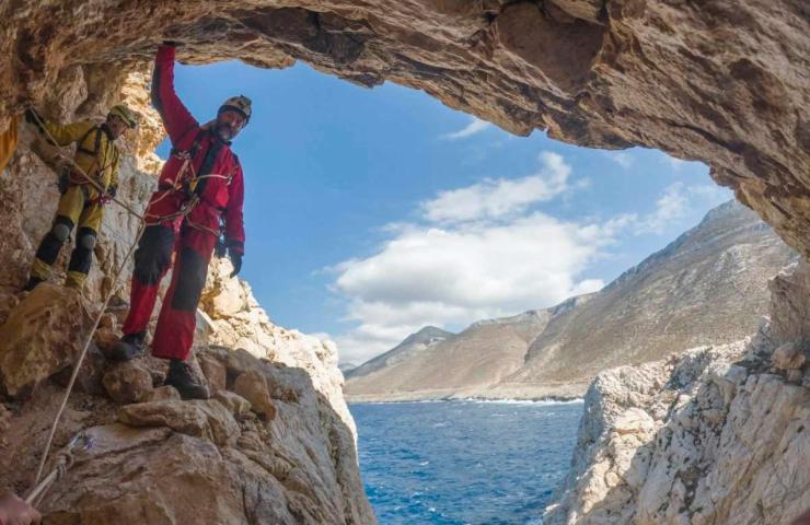 Cave Care 2026 στην Αμοργό: Καθαρισμός του Βόθωνα και εξερεύνηση νέων σπηλαίων