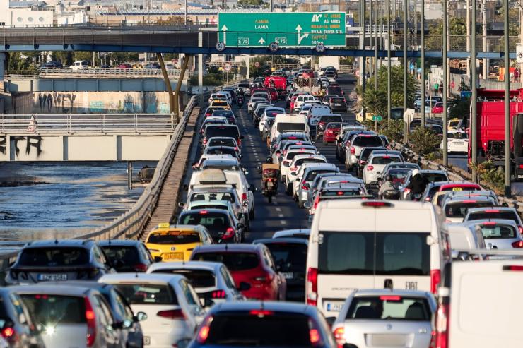 Ψηφιακές εξετάσεις οδηγών και νέο σύστημα έκδοσης πινακίδων κυκλοφορίας
