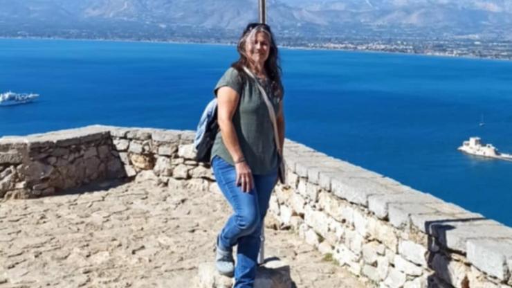 Υιοθετήθηκε από Αμερικανούς το 1959 και βρήκε τη βιολογική της οικογένεια στην Ελλάδα 64 χρόνια μετά