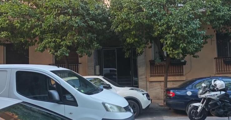 Συναγερμός στην Καλλιθέα: Εντοπίστηκαν φιαλίδια με επικίνδυνη ουσία
