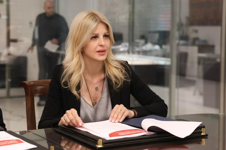ΕΒΕΑ και Υπουργείο Κοινωνικής Συνοχής ενώνουν δυνάμεις για την αντιμετώπιση της βίας κατά των γυναικών
