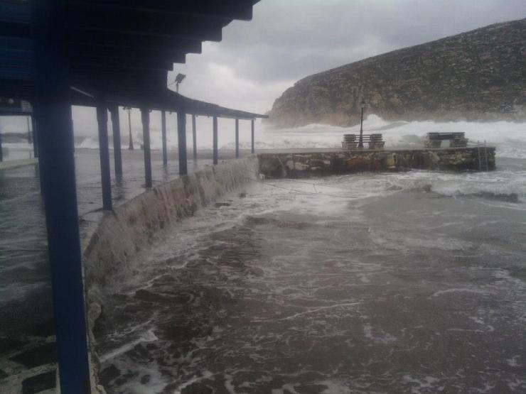 Ψήφισμα για τις καταστροφές στον Απόλλωνα Νάξου 