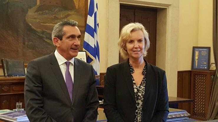 Συνάντηση Χατζημάρκου με την πρέσβη της Σουηδίας 