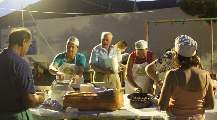 Πολλά κιλά κολοκύθι έγιναν γευστικοί μεζέδες 