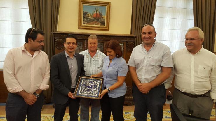Η Θεανώ Φωτίου στην Περιφέρεια Ν. Αιγαίου 