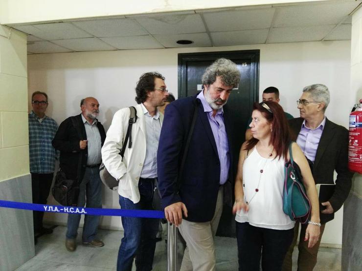 "Απαξίωση του ρόλου των εργαζομένων στη δημόσια υγεία"