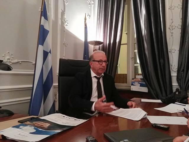 Στούντιο χολιγουντιανών παραγωγών στη Σύρο 