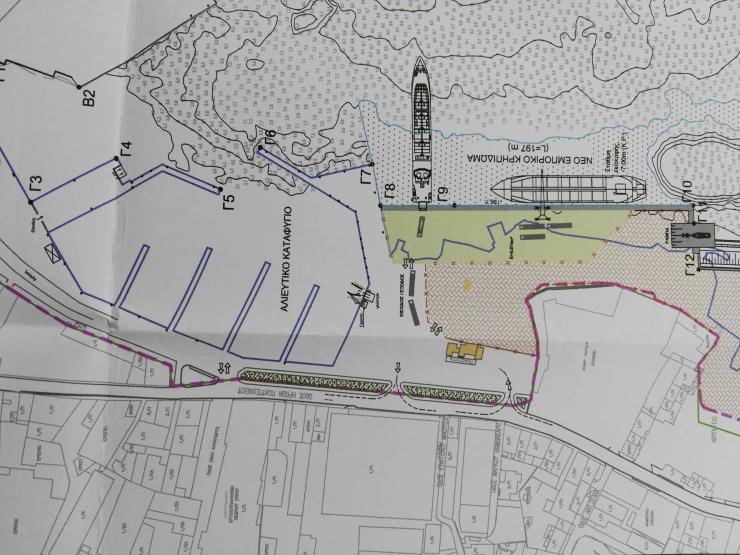 Προσπάθειες “μετακόμισης” του εμπορικού λιμένα 