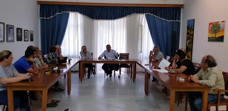 Ο Γ. Χατζημάρκος στην Ίο 