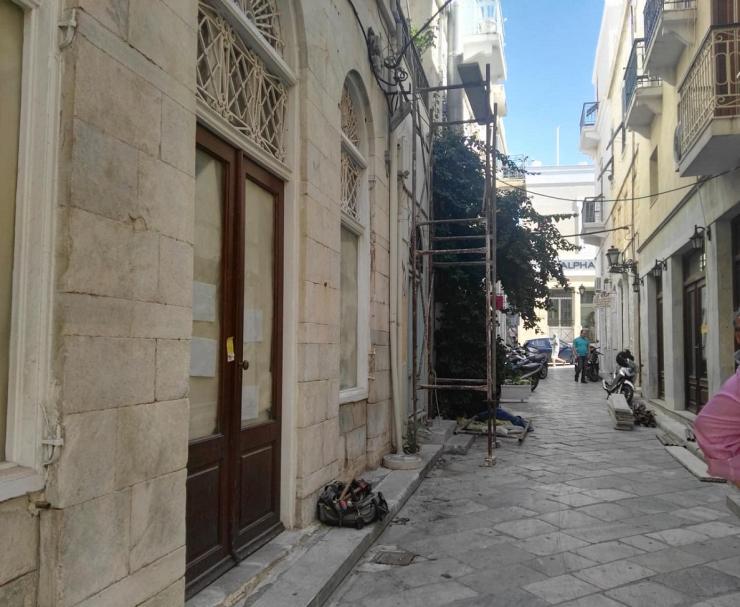 Πτώση εργάτη από σκαλωσιά στην Ερμούπολη - Τραγικός θάνατος 