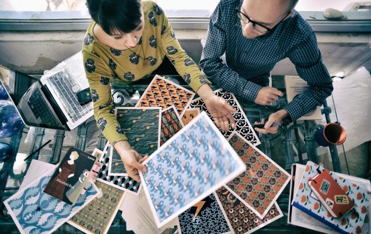 Εικαστικές προσεγγίσεις στην ελληνική ποίηση