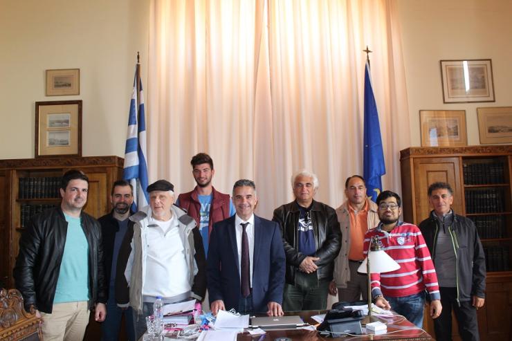 Συνάντηση Γ. Μαραγκού με την Ομάδα Πεζοπόρων Σύρου 