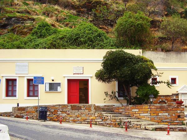 "Χωρίς καθαριότητα το περιφερειακό ιατρείο Κέας"