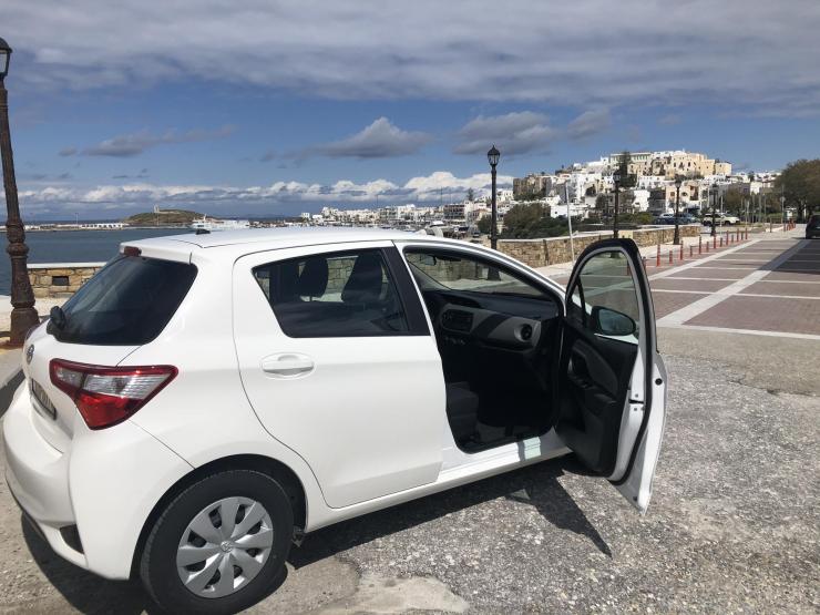 Παραχώρηση οχήματος για την εξυπηρέτηση του "Βοήθεια στο Σπίτι" στη Νάξο