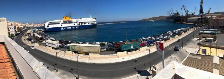 Νέο “κύμα” αναχώρησης από τη Σύρο 