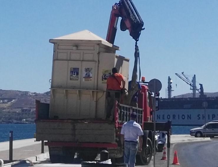 Απομακρύνθηκε ενόψει της μεταφοράς της αφετηρίας ταξί 