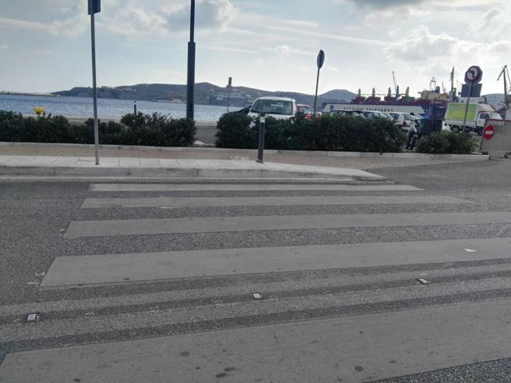 Ζητούν μελέτη φωτισμού των διαβάσεων 