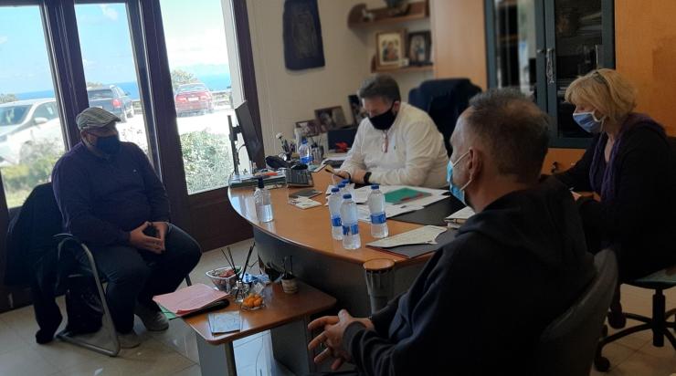 Συνάντηση για τα προβλήματα του Όρμου των Φηρών