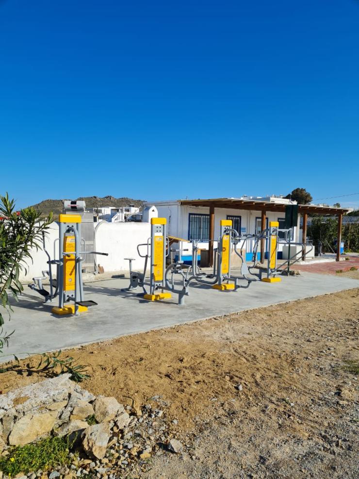 Εγκατάσταση 10 οργάνων άθλησης υπαίθριου χώρου στο γήπεδο της Άνω Μεράς