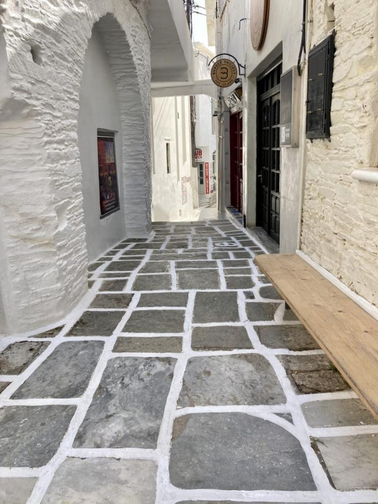 Καθαριότητα και φροντίδα των ανοικτών χώρων της Ίου ενόψει Πάσχα