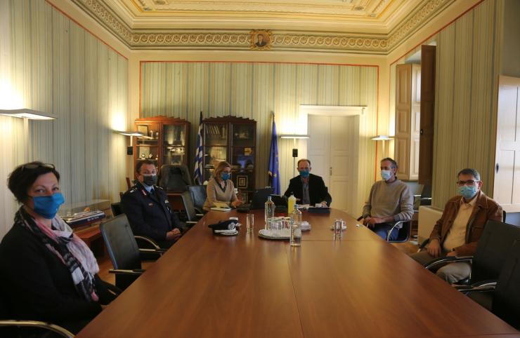 Ο νέος Γενικός Αστυνομικός Διευθυντής Ν. Αιγαίου στο Επιμελητήριο Κυκλάδων