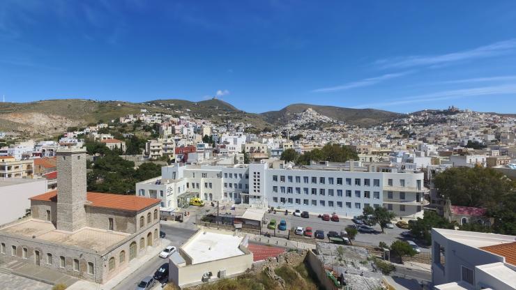 Μέλος της περιβαλλοντικής πρωτοβουλίας RACE TO ZERO το Νοσοκομείο Σύρου 