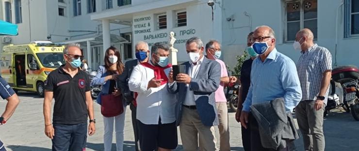 Επίσκεψη στο Νοσοκομείο Σύρου από τον Περιφερειάρχη, Γ. Χατζημάρκο