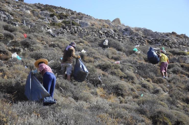 Εθελοντικός καθαρισμός σε Ρηχωπό και Σπηλιά Φερεκύδη 